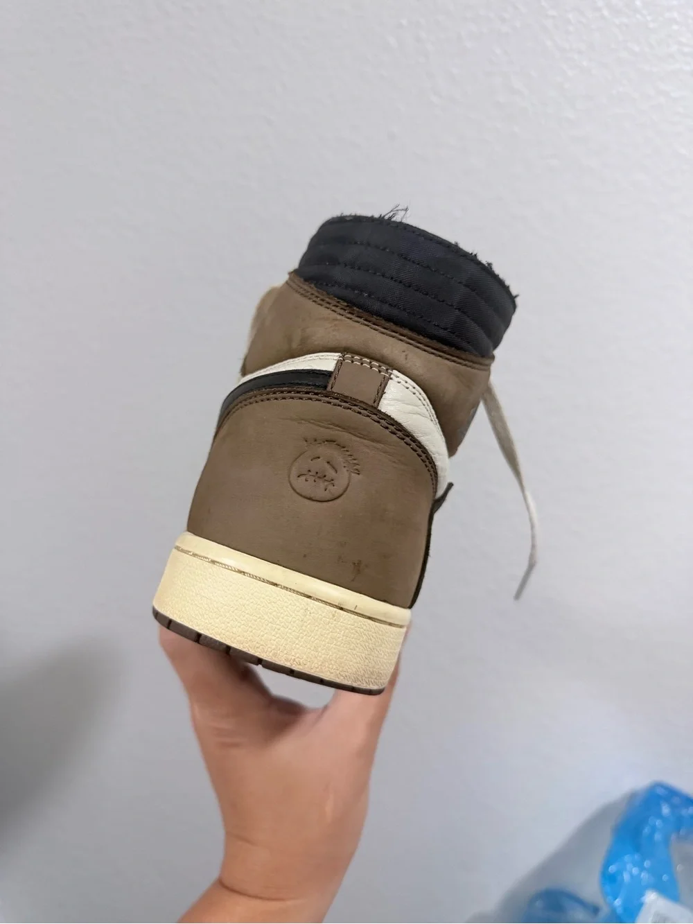 Air Jordan 1 High Travis Scott
